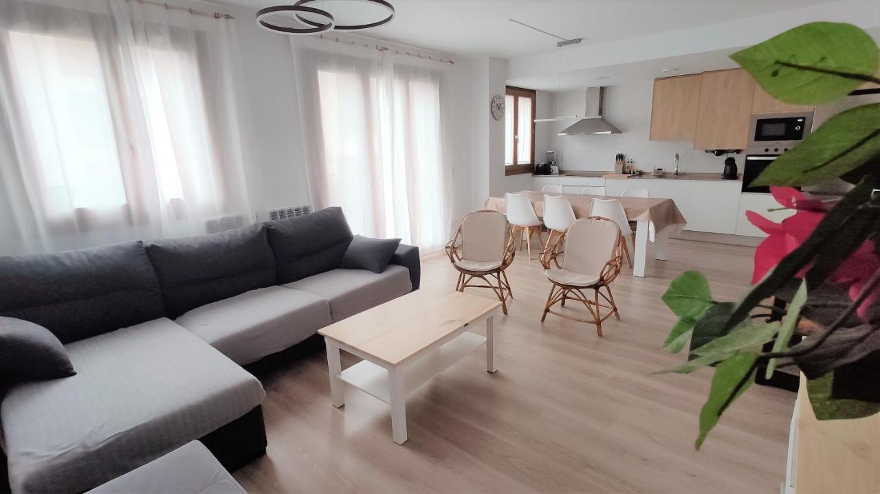 شقة Jardin Araguas فييانوا المظهر الخارجي الصورة